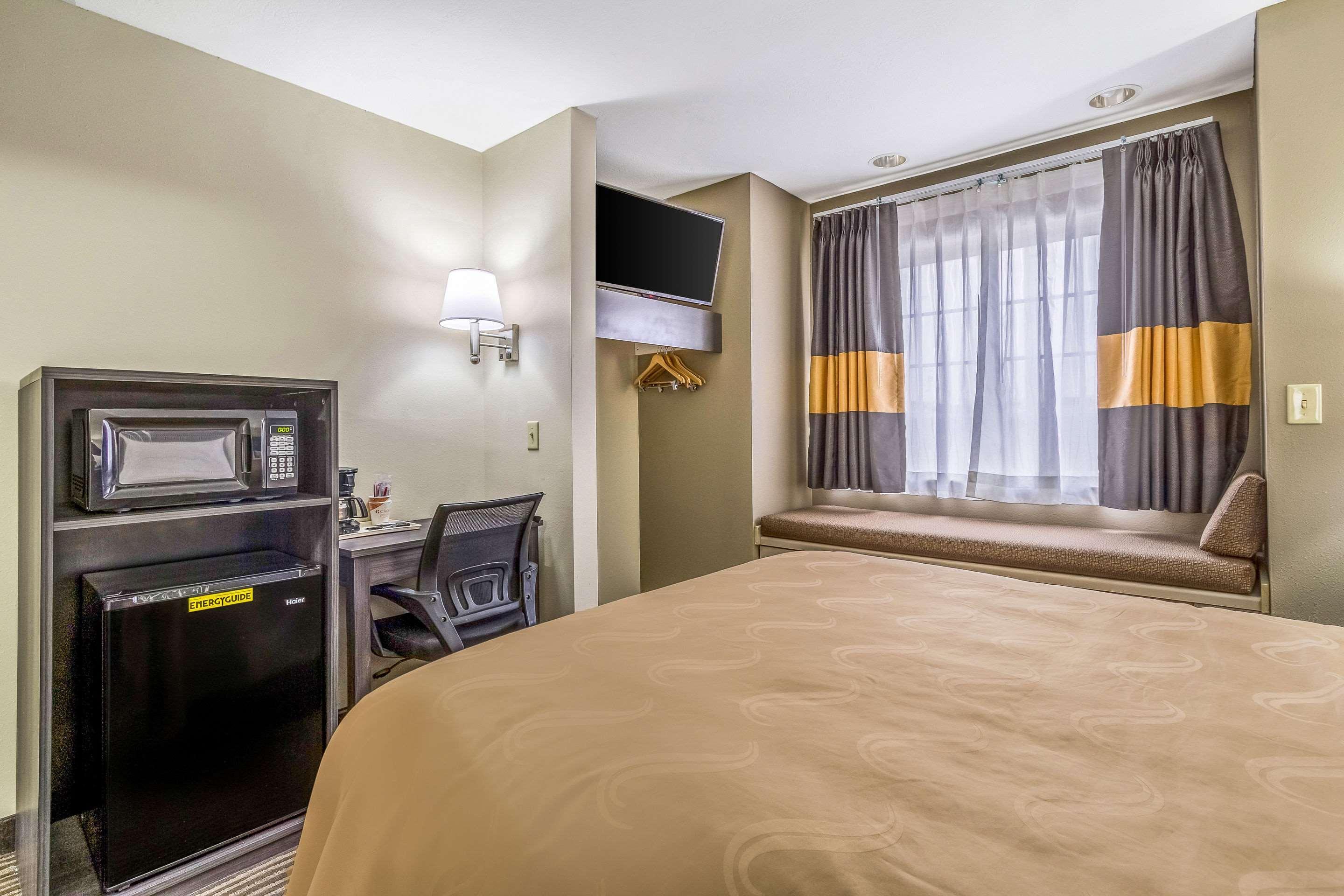 Quality Inn & Suites North Lima - Boardman Exteriér fotografie