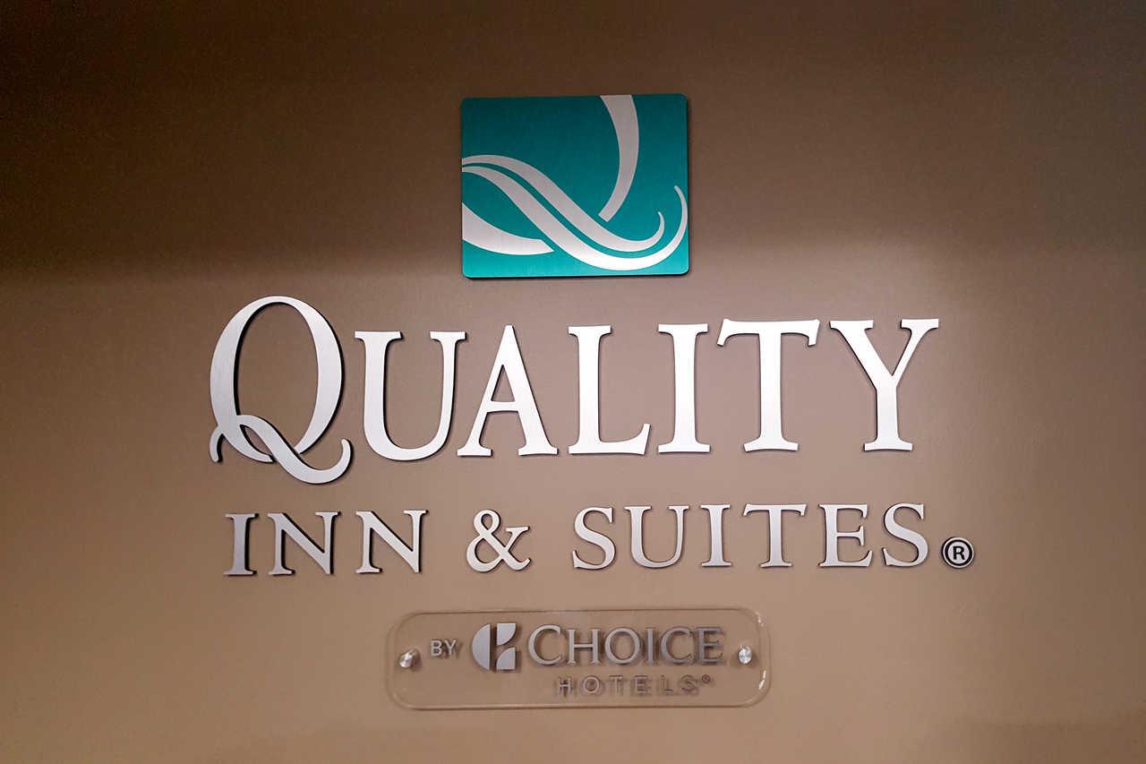 Quality Inn & Suites North Lima - Boardman Exteriér fotografie