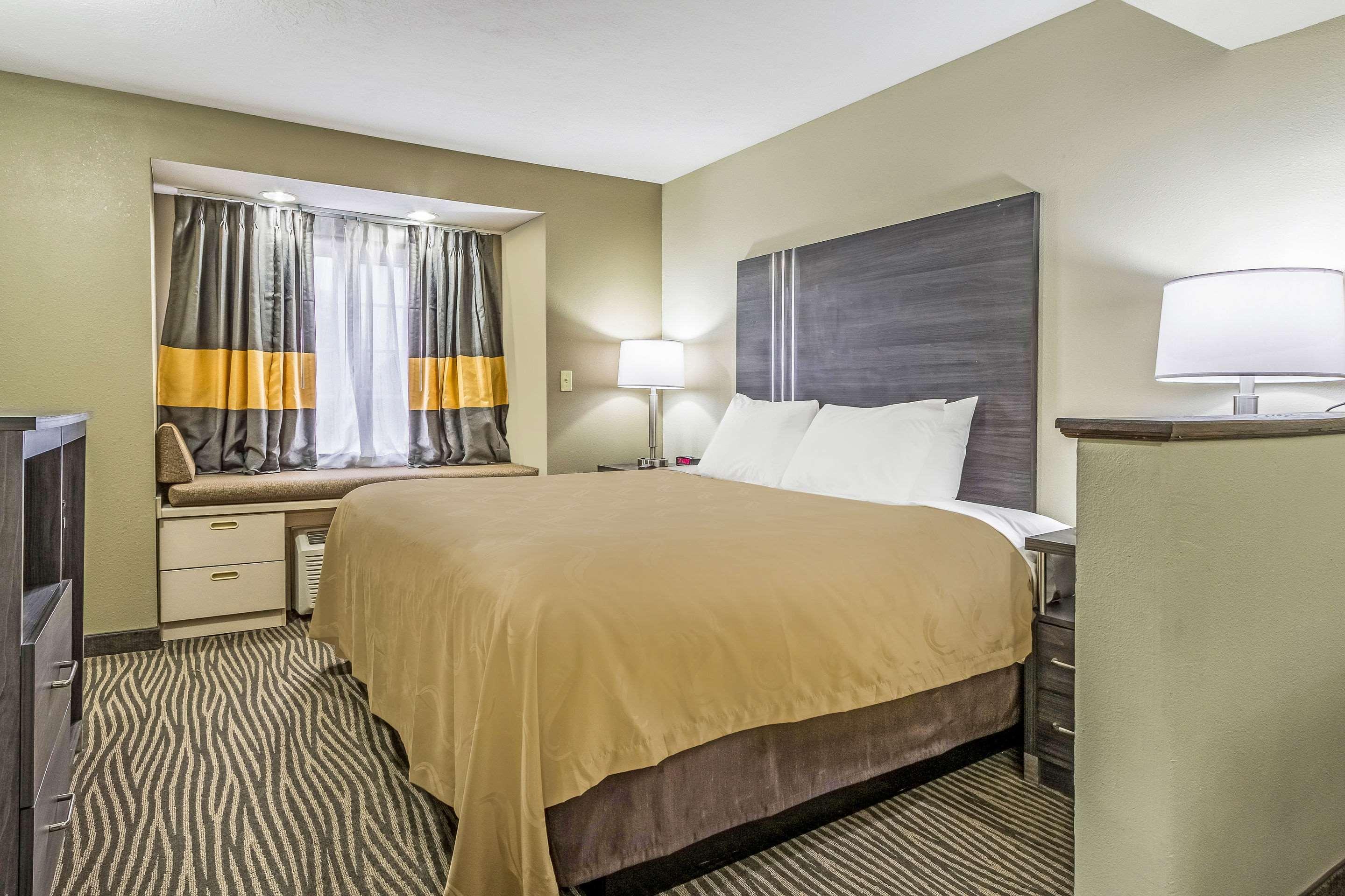 Quality Inn & Suites North Lima - Boardman Exteriér fotografie