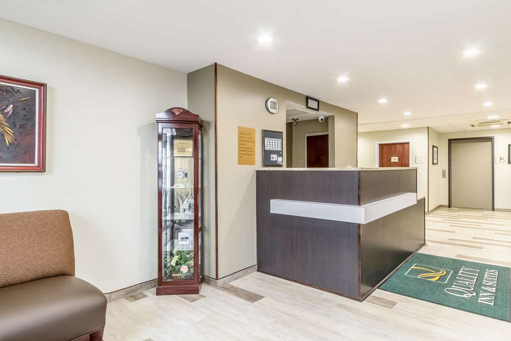Quality Inn & Suites North Lima - Boardman Interiér fotografie
